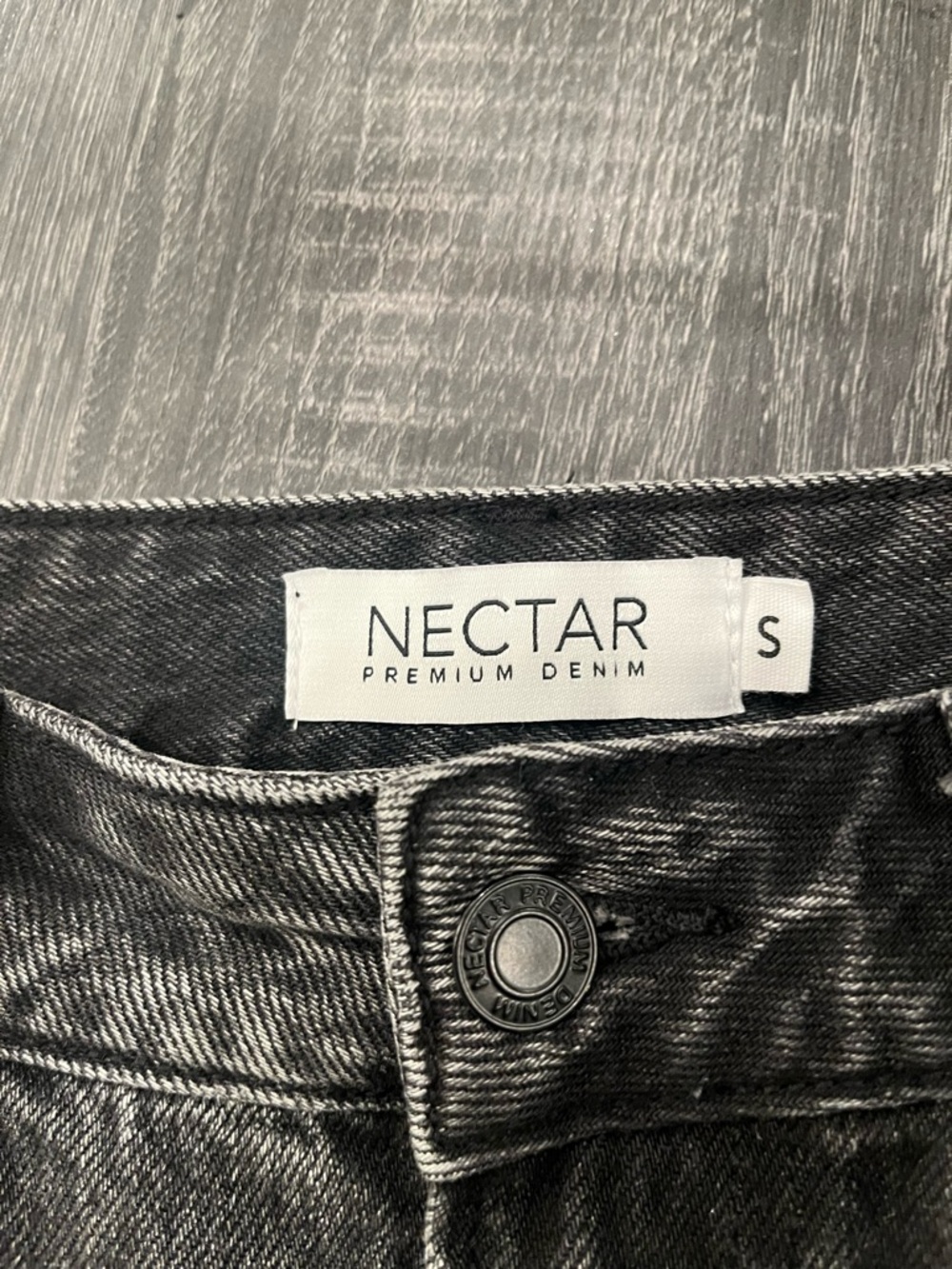 NECTAR High-Rise Women's Black Denim Skirt